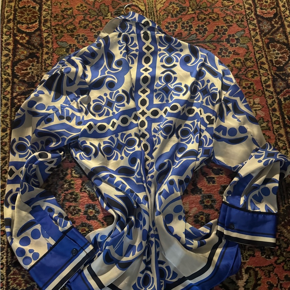 Zara Blue and White Abstract Shirt